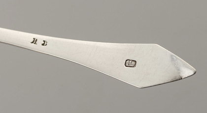 Cape Silver Pointed Terminal Konfyt Fork (Preserve Fork) - Jan Lotter